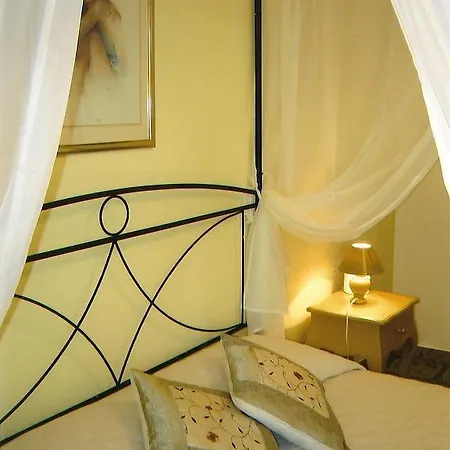 بيت ضيافة Ca 'd Peraca Monticello d'Alba