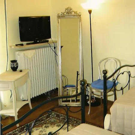 بيت ضيافة Ca 'd Peraca Monticello d'Alba