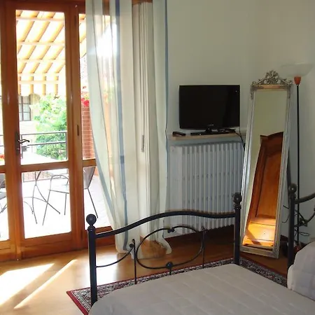 Ca 'd Peraca Monticello d'Alba